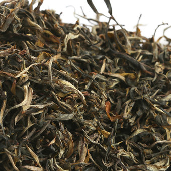 Пуэр Шэн Лао Бань Пэн Да Шу, 2023г