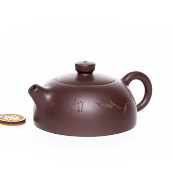 Чайник, Исин, Бань Юэ, Цзы Ша 135 мл арт. 3619 Чайник, Исин, Бань Юэ, Цзы Ша 135 мл